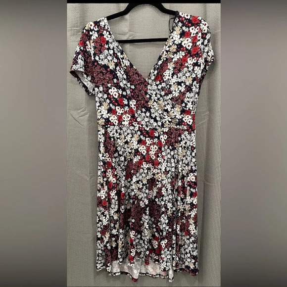 Stitch Fix Womens Kaileigh Amandine Faux Wrap Maroon Floral Knit Dress XL - Picture 5 of 9